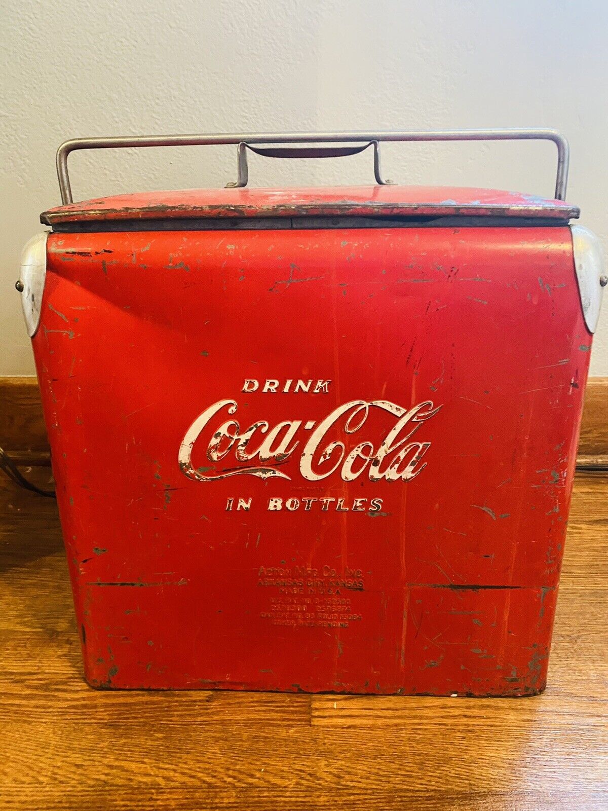 Vintage Coca-cola Metal Cooler 1950's W/tray Actom Mfg .co Arkansas City Kansas